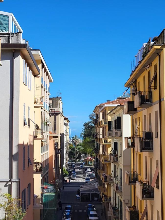 Greige Apartment لا سبيتسْيا المظهر الخارجي الصورة